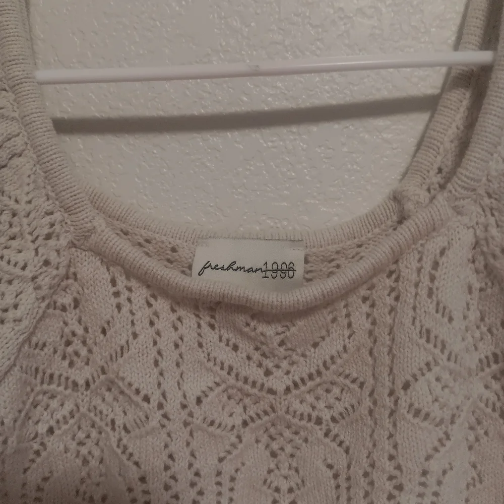 Knit Crop Top - Picture 3 of 4